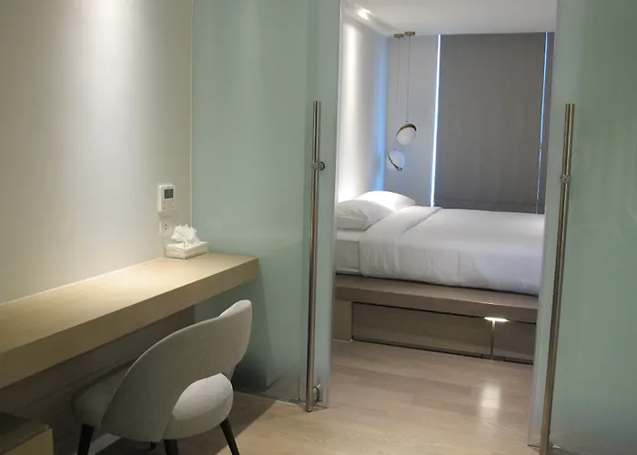Ashley Bkk Hotell